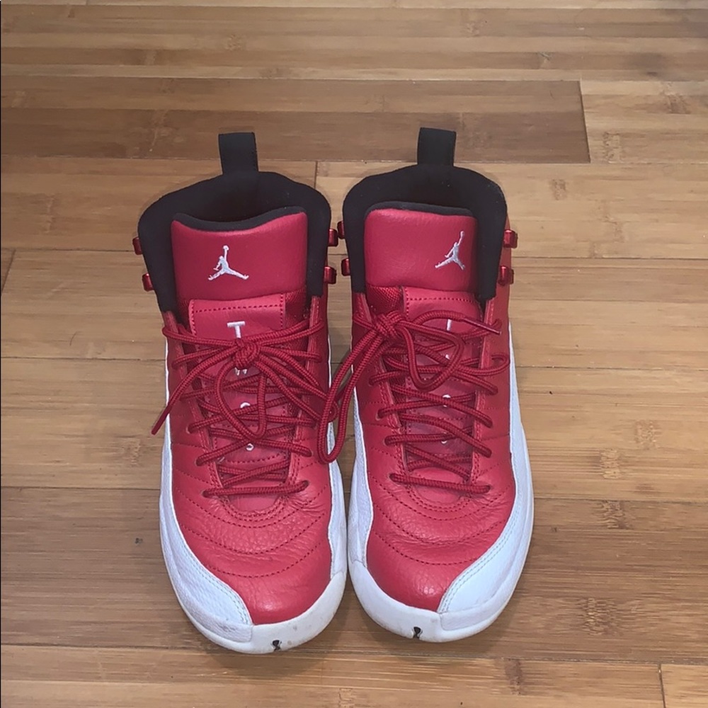 Jordan Grade size 7Y shoes
